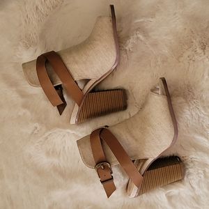 Shoedazzle strappy open-toed bootie